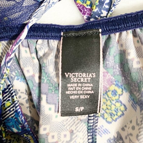 Victoria's Secret lightweight lacy slinky onepiece high rise adjustable lingerie - Picture 8 of 9